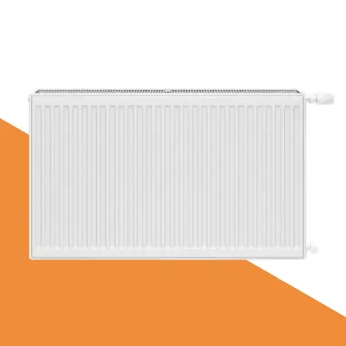 Standaard paneelradiator EcoRad met licht geprofileerde voorplaat en afgewerkte zijkanten en bovenrooster in klassieke uitvoering RAL 9016 verkeerswit - budget-uitvoering vanaf €53,95