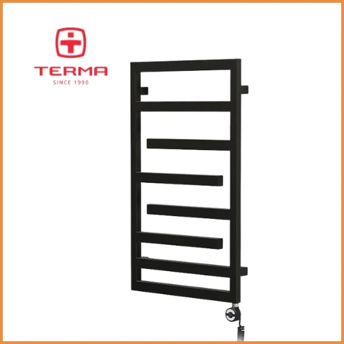 Drie soorten verticale handdoekradiator: klassieke ladder, lamellen-design en chromen model voor smalle wand in moderne badkamer